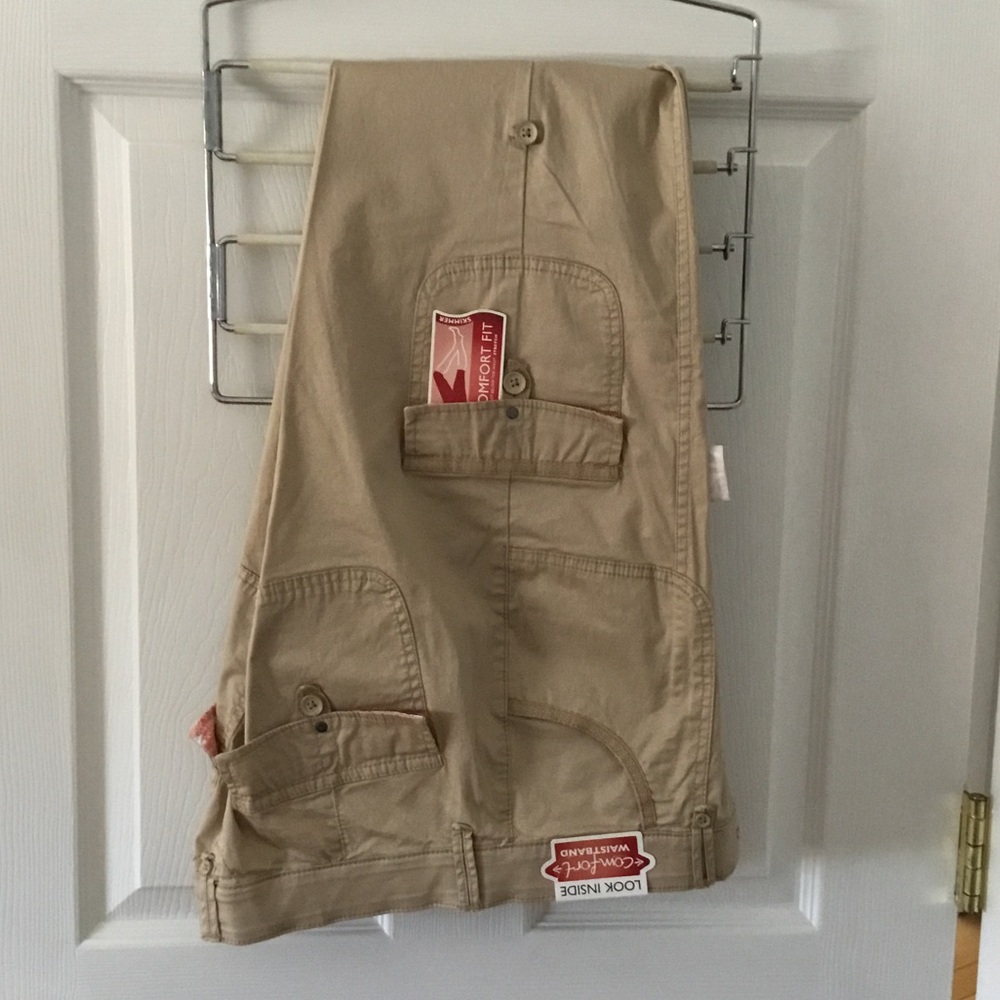 Levi's Khaki Cargo Shorts with Utility Pockets